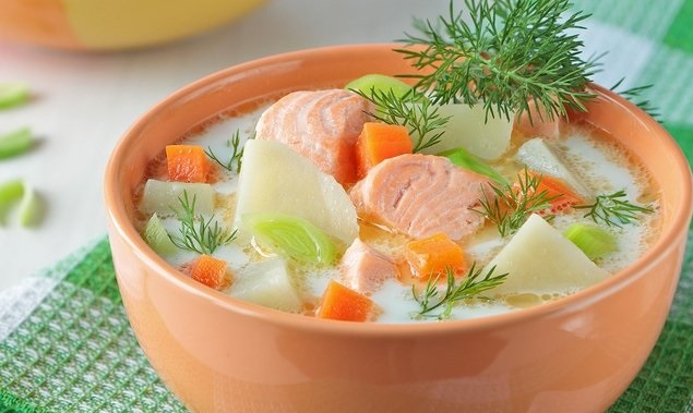 ГРИБНАЯ УХА С КРАСНОЙ РЫБОЙ — ХатаБогата